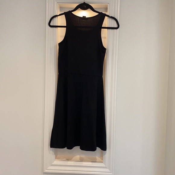 Black H&M dress - Picture 3 of 5